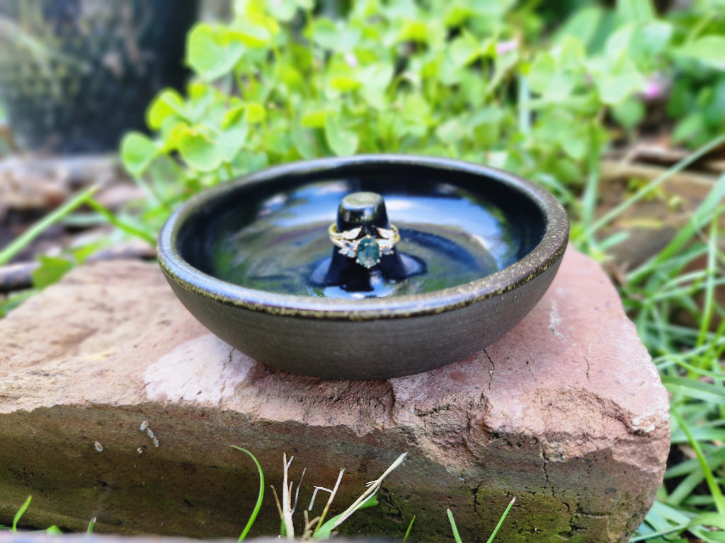 Dark Jewelry dish